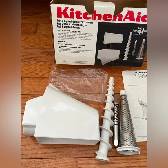New in box KitchenAid White Fruit Vegetable Strainer parts Set mixer - Picture 6 of 8